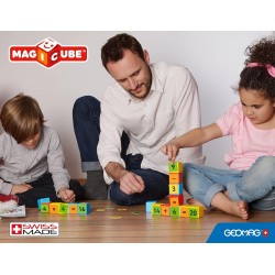 Магнитен конструктор Geomag Magicube - Математическо изграждане 257, 61 части - G257 - view 3
                  