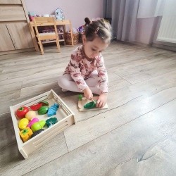 Дървени зеленчуци за рязане с дъска и аксесоари Kruzzel - 34 части - KRU21942 - view 14
                  
