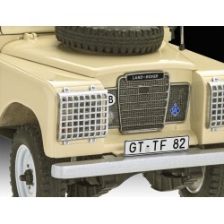Сглобяем модел Revell - Land Rover серия III LWB 109, 174 части - R07056 - view 5
                  