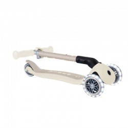 Сгъваема еко тротинетка с 3 колела GLOBBER JUNIOR FOLDABLE LIGHTS ECO - цвят кокос - 692-566-2 - view 7
                  
